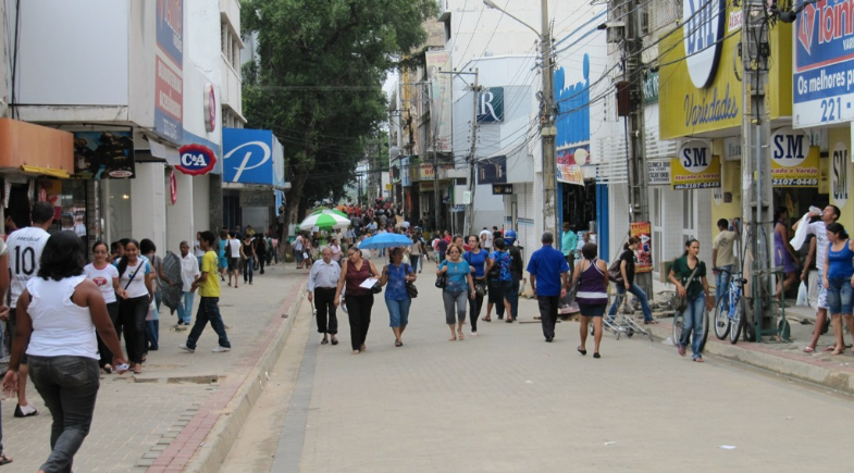 Lojas do centro de Teresina terão horário estendido no domingo para compras de Natal