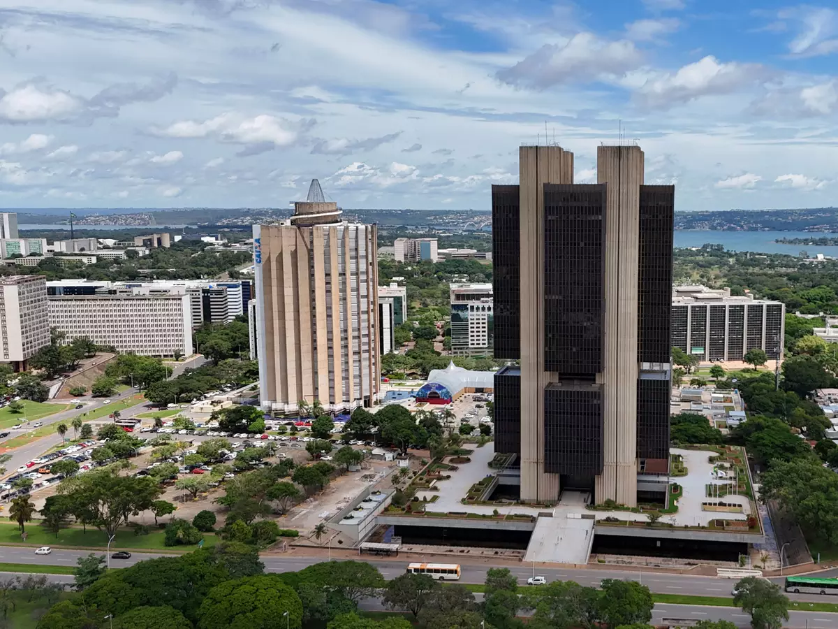 Mercado espera Selic em 12,25% para 2026, revela pesquisa Focus