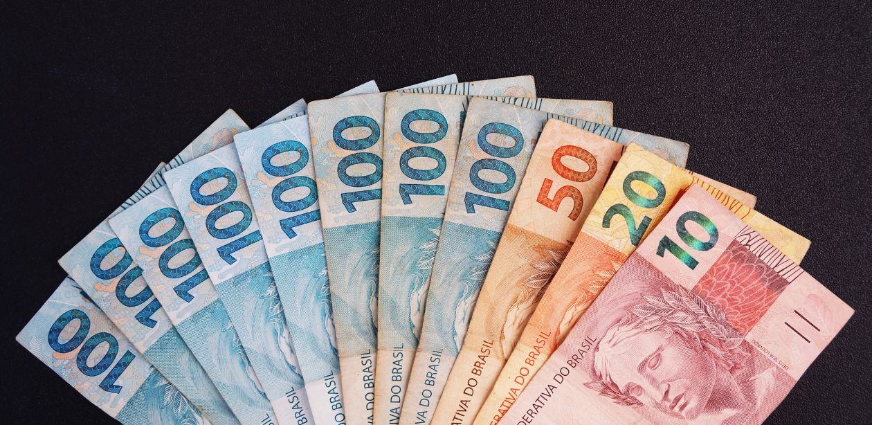 Brasil registra fluxo cambial negativo de US$ 3,36 bilhões em dezembro