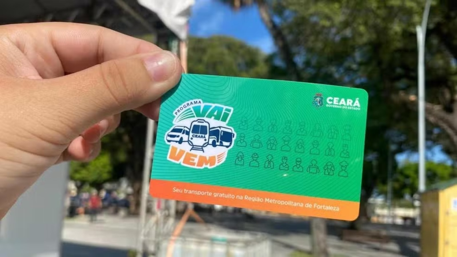 Programa VaiVem oferece ônibus gratuito para estudantes e trabalhadores no Cariri