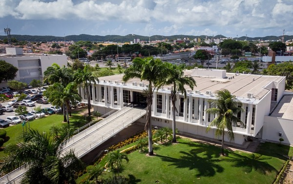 Justiça determina pagamento do 13º salário aos servidores da segurança pública do RN