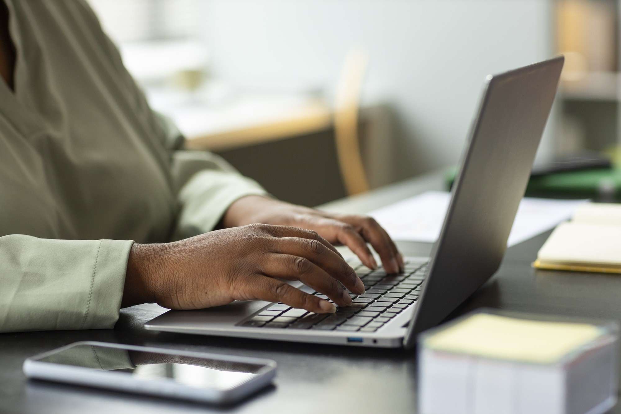 Pernambuco oferece 5.850 vagas em cursos técnicos gratuitos semipresenciais