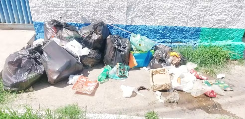 Prefeitura de Teresina cria plantão de limpeza para regularizar coleta de lixo