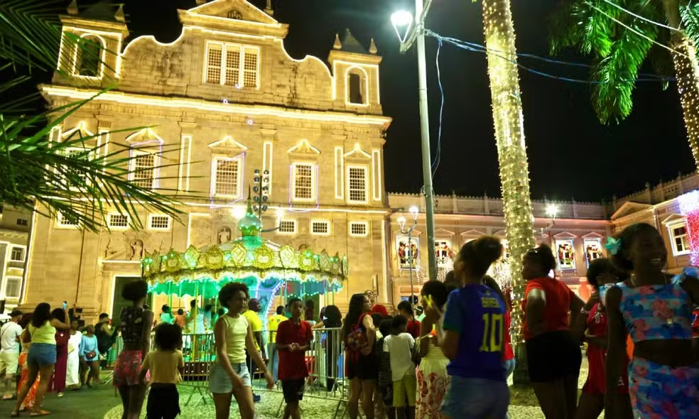 Decoração de Natal em Salvador conta com mais de 25 milhões de lâmpadas sincronizadas