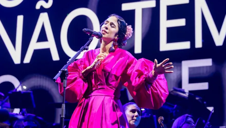 Marisa Monte inicia turnê Phonica com orquestra ao vivo no Nordeste