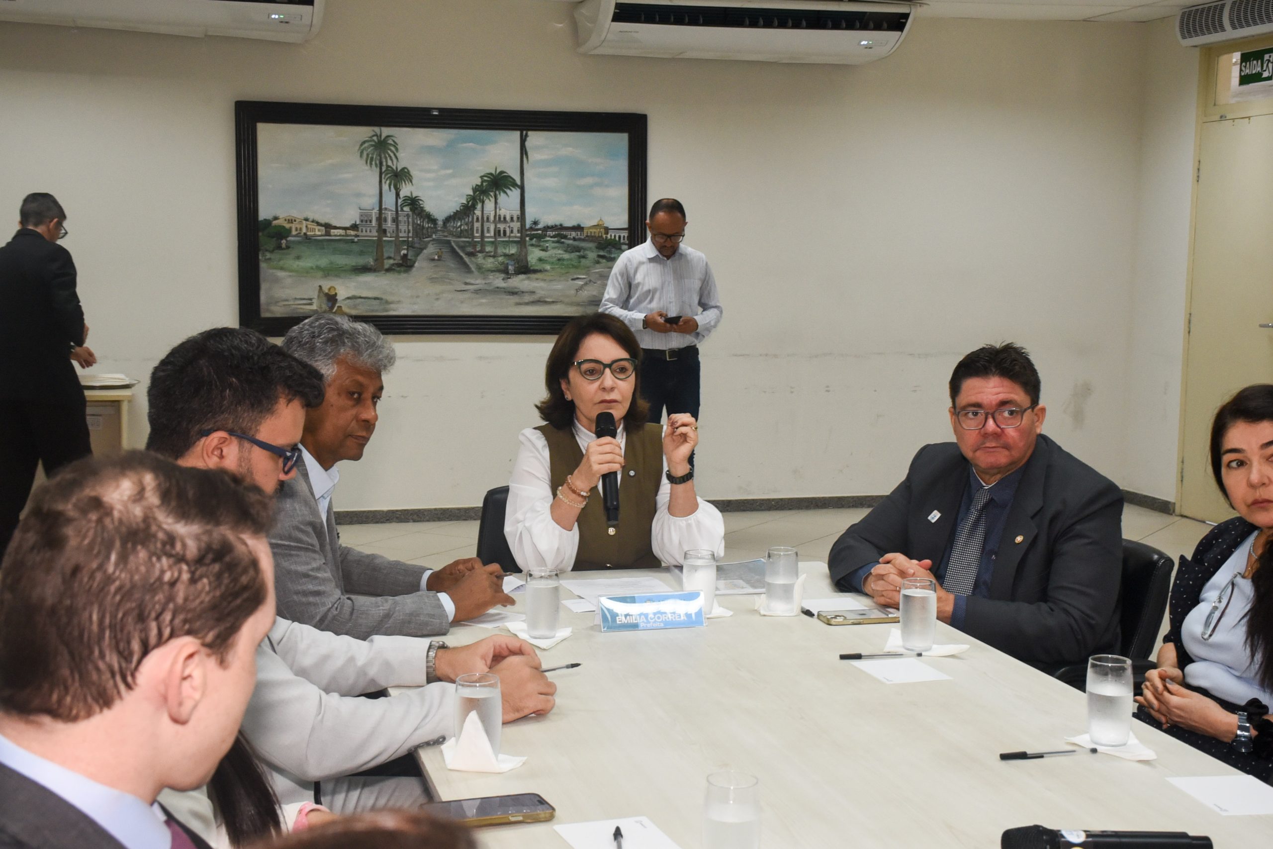 Prefeita de Aracaju inicia revisão do plano diretor da cidade