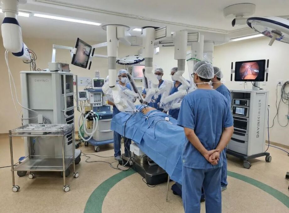 ANS aprova cirurgia robótica no rol obrigatório dos planos de saúde