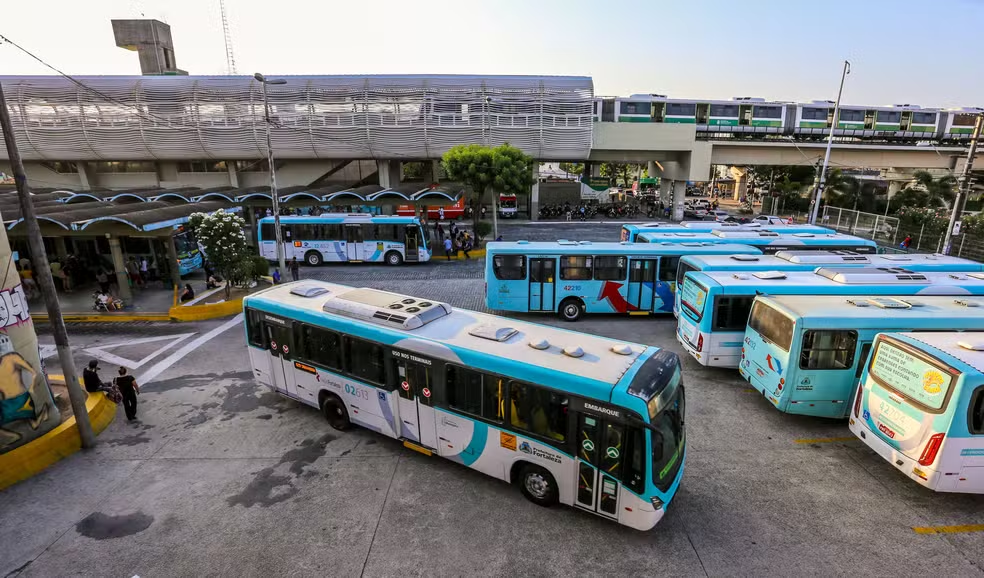 Preço da passagem de ônibus em Fortaleza sobe para R$ 5,40 a partir de janeiro