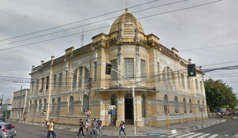 Antigo prédio da academia de comércio será museu em parceria com a UFPB
