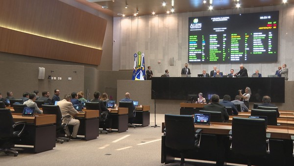 Alepe aprova convocação para votar quatro projetos durante recesso parlamentar