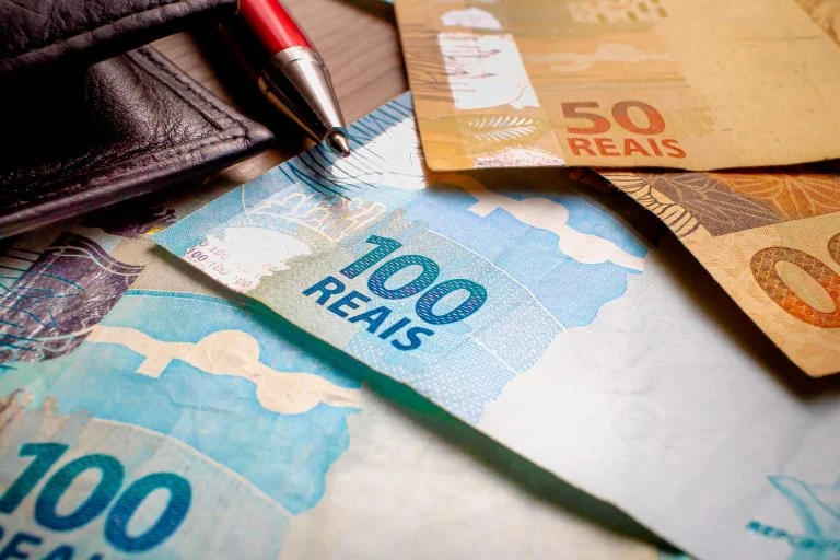 Bancos projetam desaceleração gradual do crédito para 2026