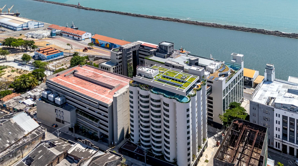Silos centenários ganham nova vida como moradias no Recife Antigo
