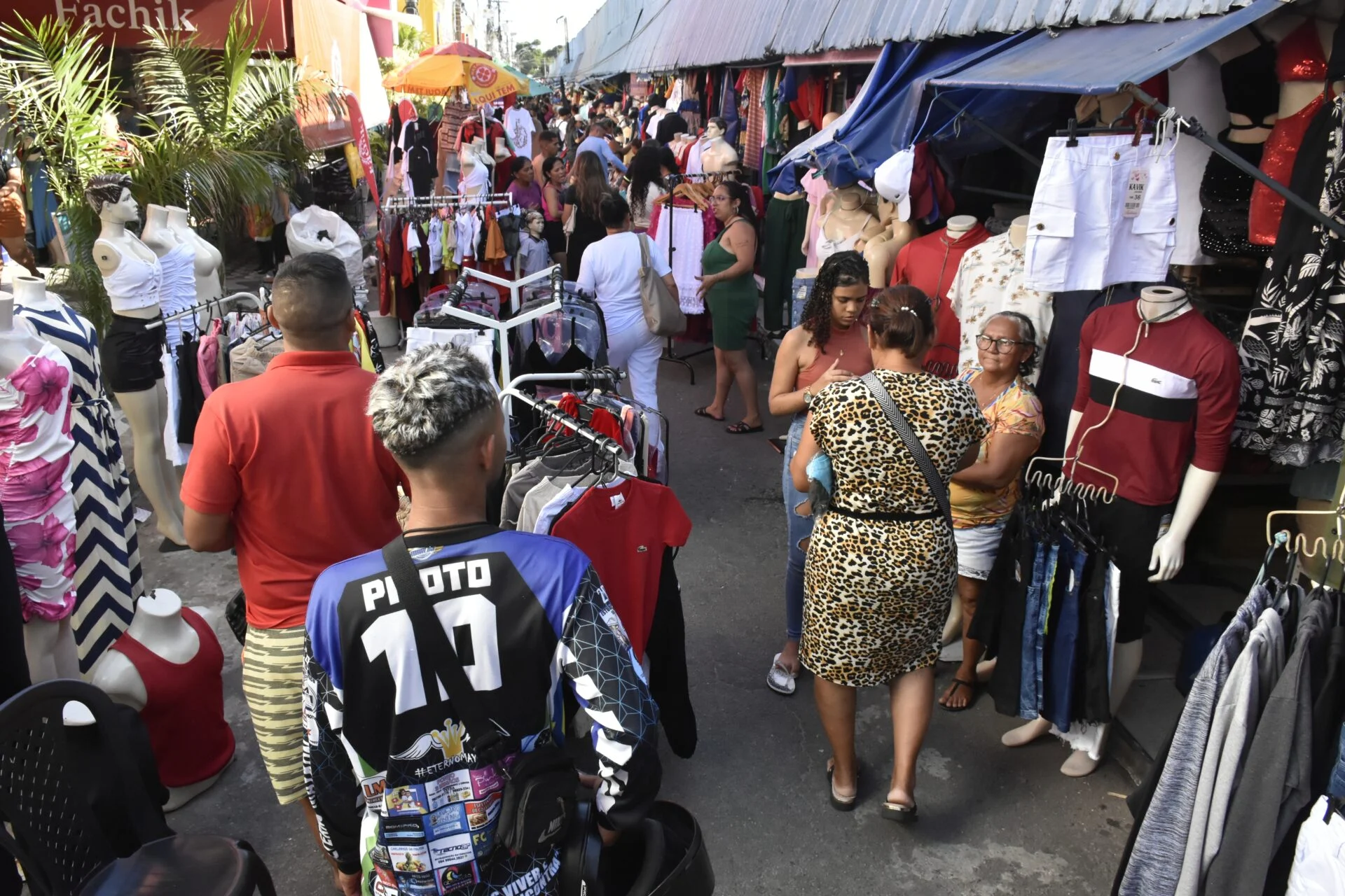 Funcionamento do comércio no feriado de Santos Reis em Natal