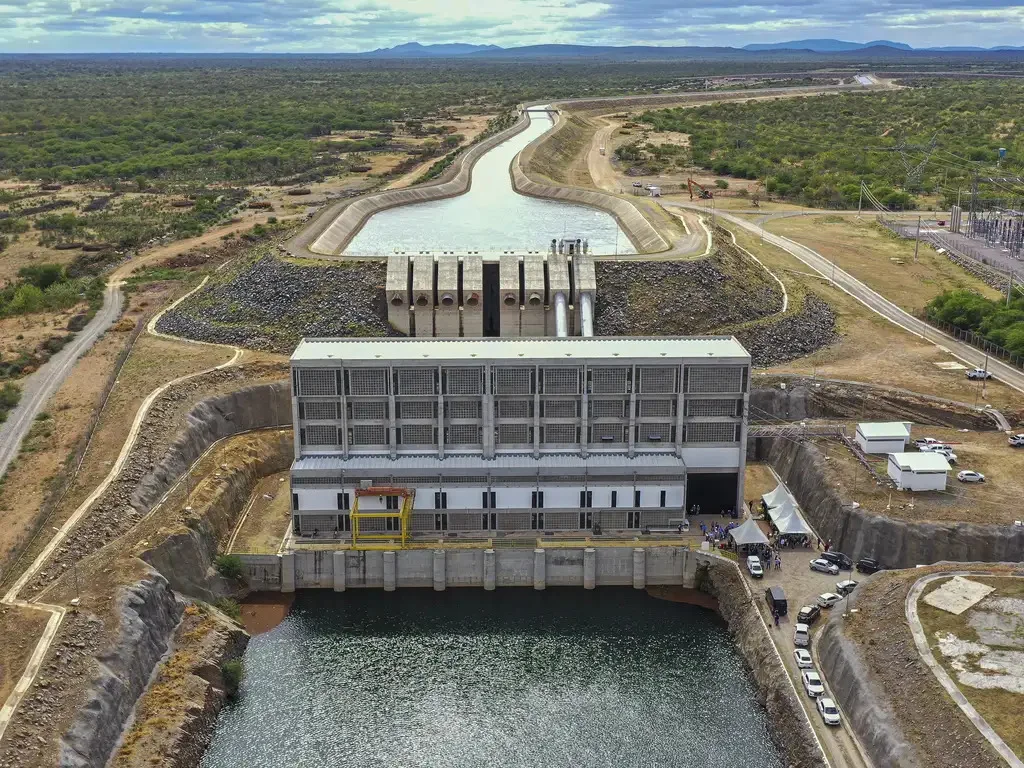 Avanços da transposição do São Francisco com grandes bombas chinesas e leilão previsto