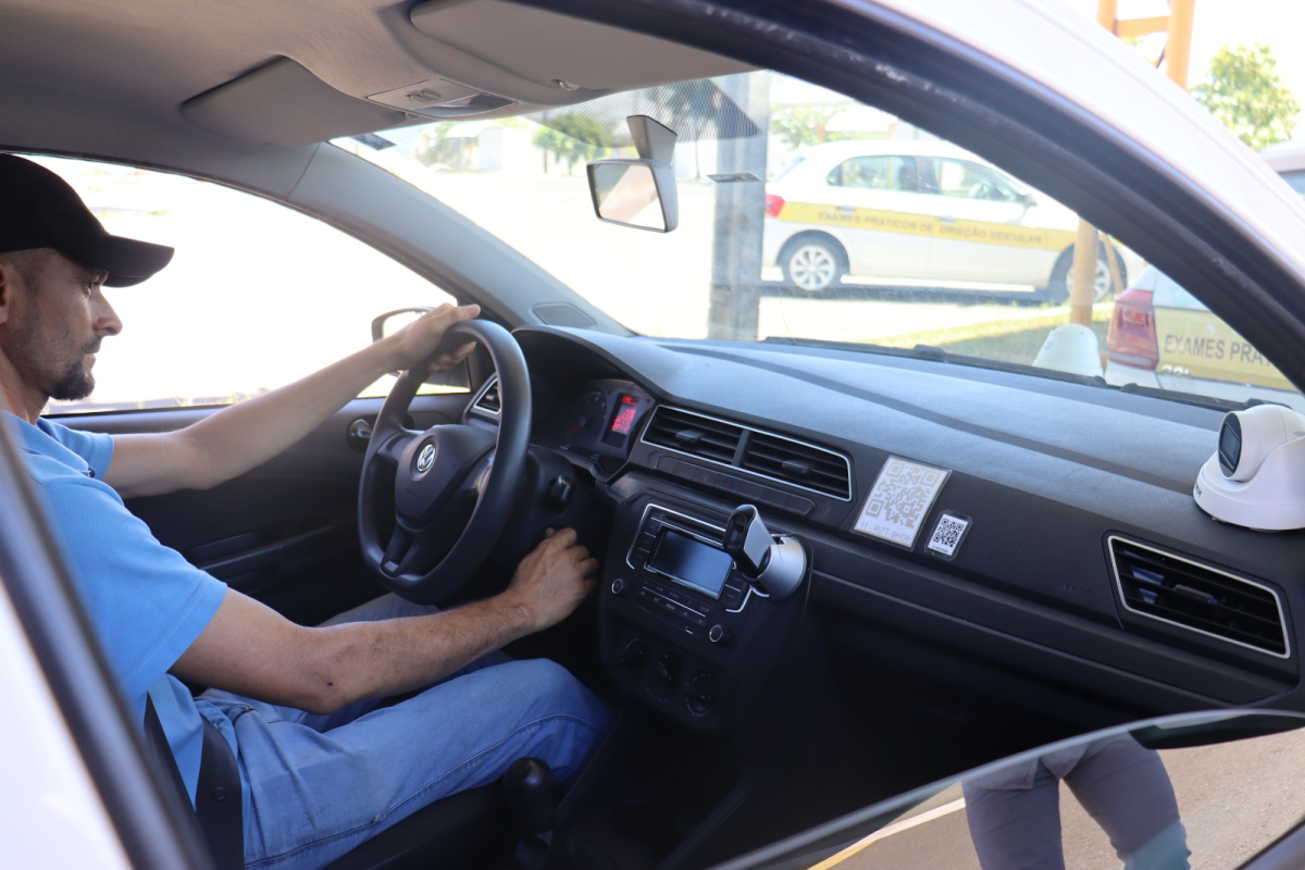 Detran simplifica credenciamento de instrutores e elimina seguros obrigatórios