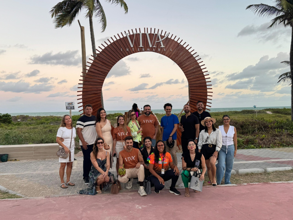 Passeio turístico em Cabedelo reúne imprensa, influenciadores e corretores