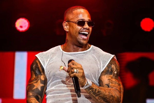 Jegue Folia 2026 traz Léo Santana e Banda Grafith para interior do RN