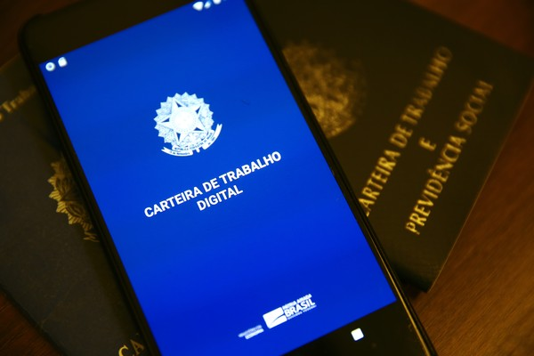 Plataforma digital oferece mais de 400 vagas de emprego em Sergipe