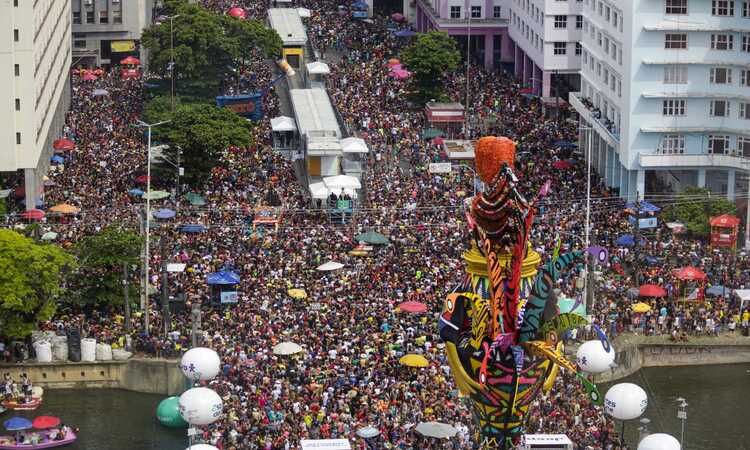 Galo da Madrugada 2026 anuncia grande festa no sábado de Carnaval