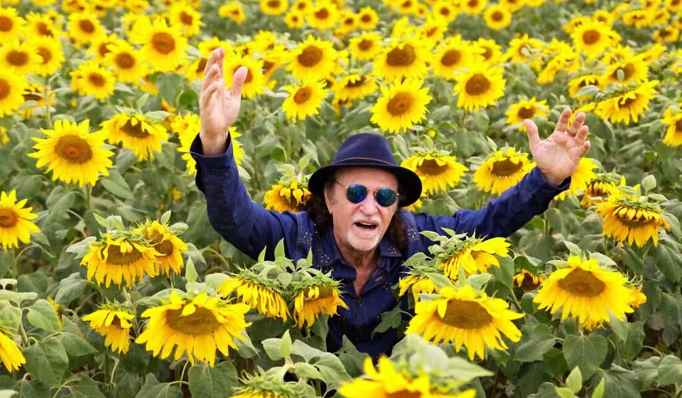 Programação de carnaval em Natal nesta sexta-feira 13 na praia de Ponta Negra