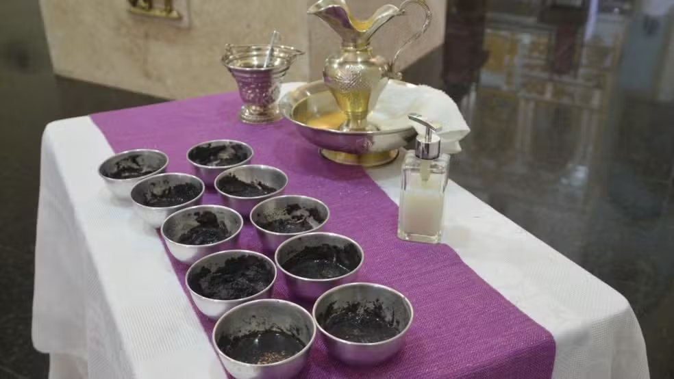 Paróquias de Juazeiro do Norte realizam celebrações de Quarta-Feira de Cinzas