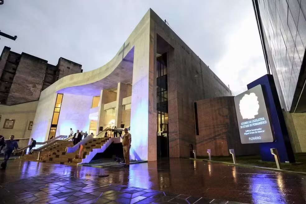 Nova lei amplia acesso gratuito a eventos esportivos para crianças em Pernambuco