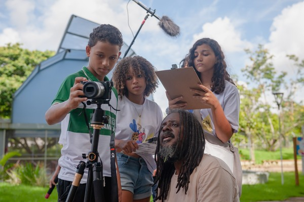 Jovem baiana é selecionada para programa internacional em ciência e tecnologia