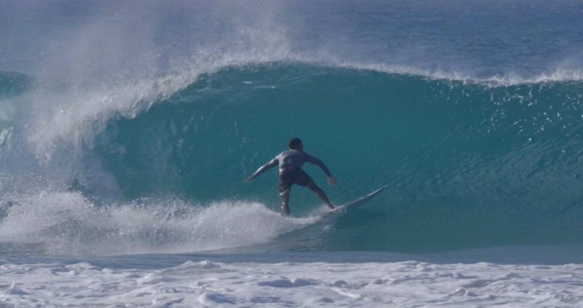 Fernando de Noronha realiza circuito de surfe com premiação de R$ 20 mil