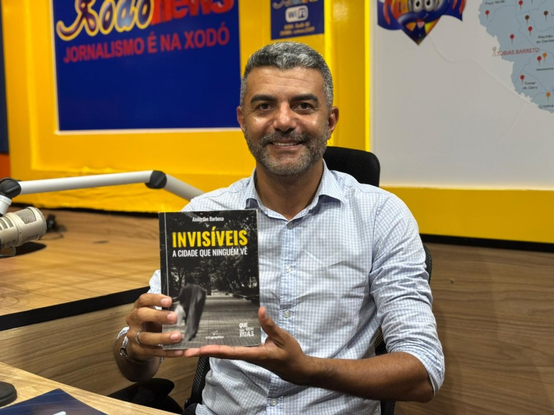 Jornalista Anderson Barbosa lança livro sobre pessoas em situação de rua em Aracaju