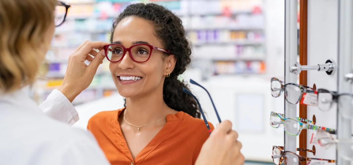 Mercado óptico premium no Nordeste cresce com marcas globais e alta recorde