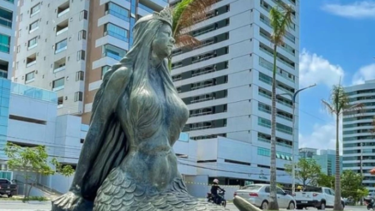 Sereia da Ponta d’Areia ganha nova vida em obra de escultor maranhense