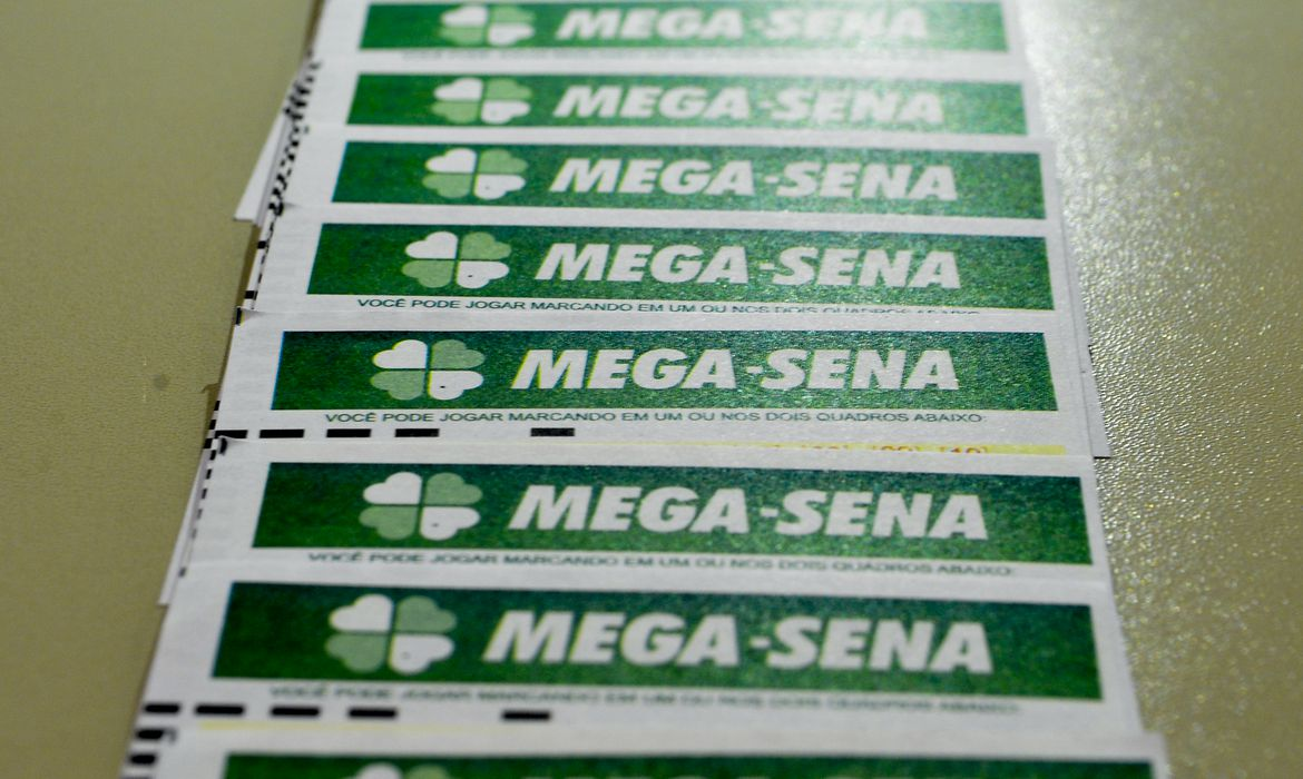 Sorte na Aldeota: O bolão de 100 cotas que faturou R$ 168 milhões na Mega-Sena especial em Fortaleza