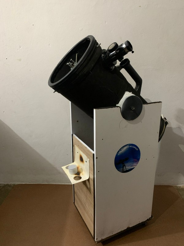 Jovem do Sertão da Paraíba viraliza ao construir telescópios caseiros e levar astronomia às praças