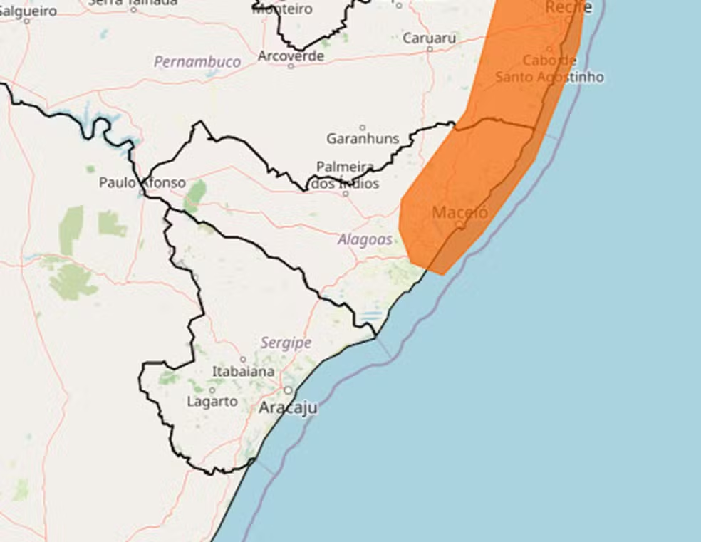 Inmet emite alerta de perigo para chuva forte em Alagoas