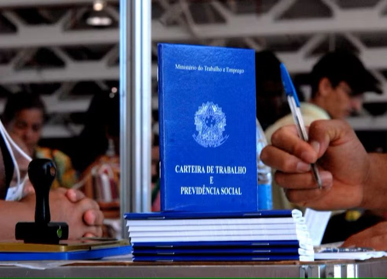 Com menor desemprego em 14 anos na Paraíba, mercado de trabalho cresce e salário médio sobe, aponta IBGE