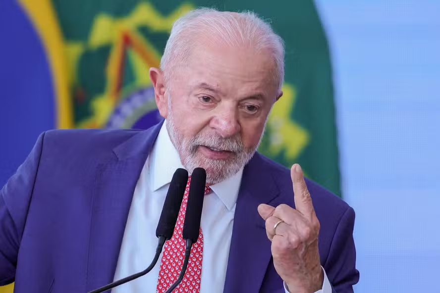 Lula leva R$ 72,5 bilhões da Petrobras e reforço para saúde em Sergipe