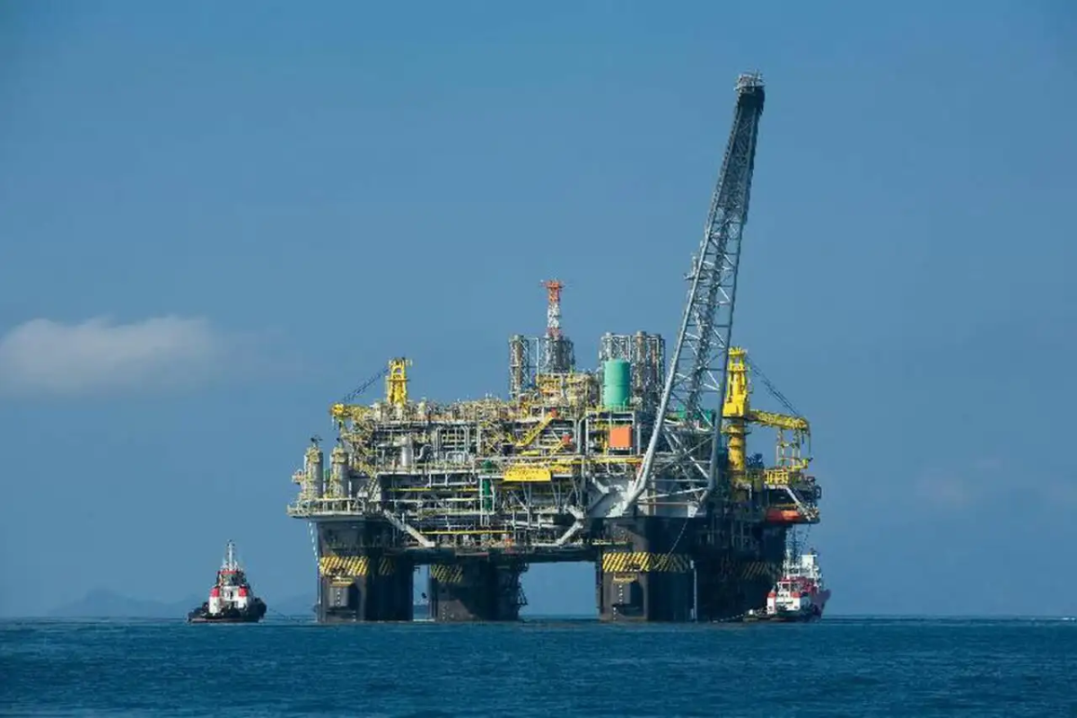 Bilhões em xeque: Impasse dos royalties do petróleo no STF trava recursos históricos para o Nordeste