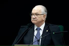 Fachin afirma que silêncio institucional pode valer mais que protagonismo individual